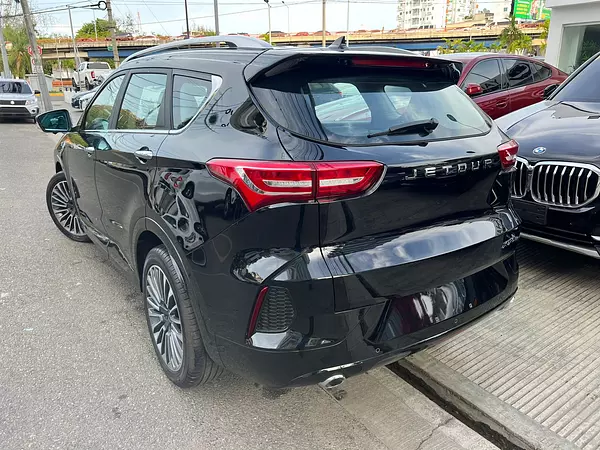 jeepetas y camionetas - Jetour X70 2025 10