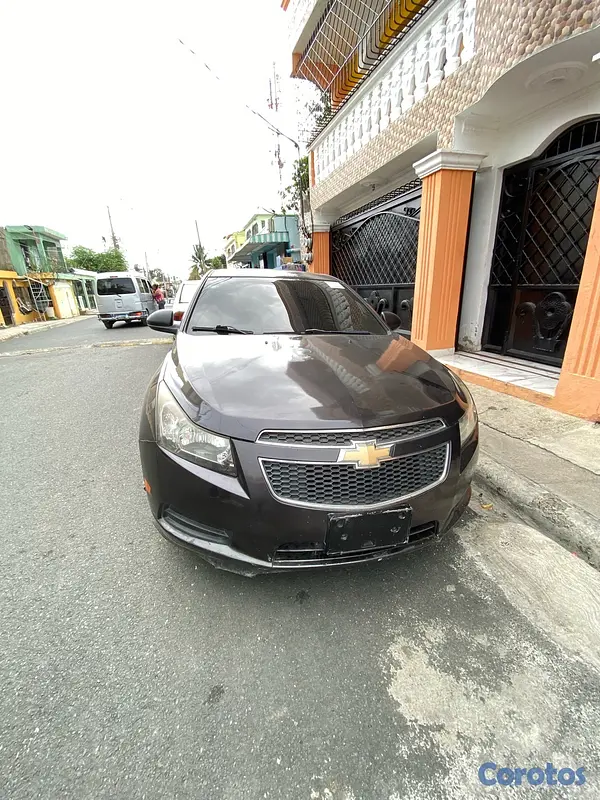 carros - Carro Chevrolet Cruze LS Negro 2