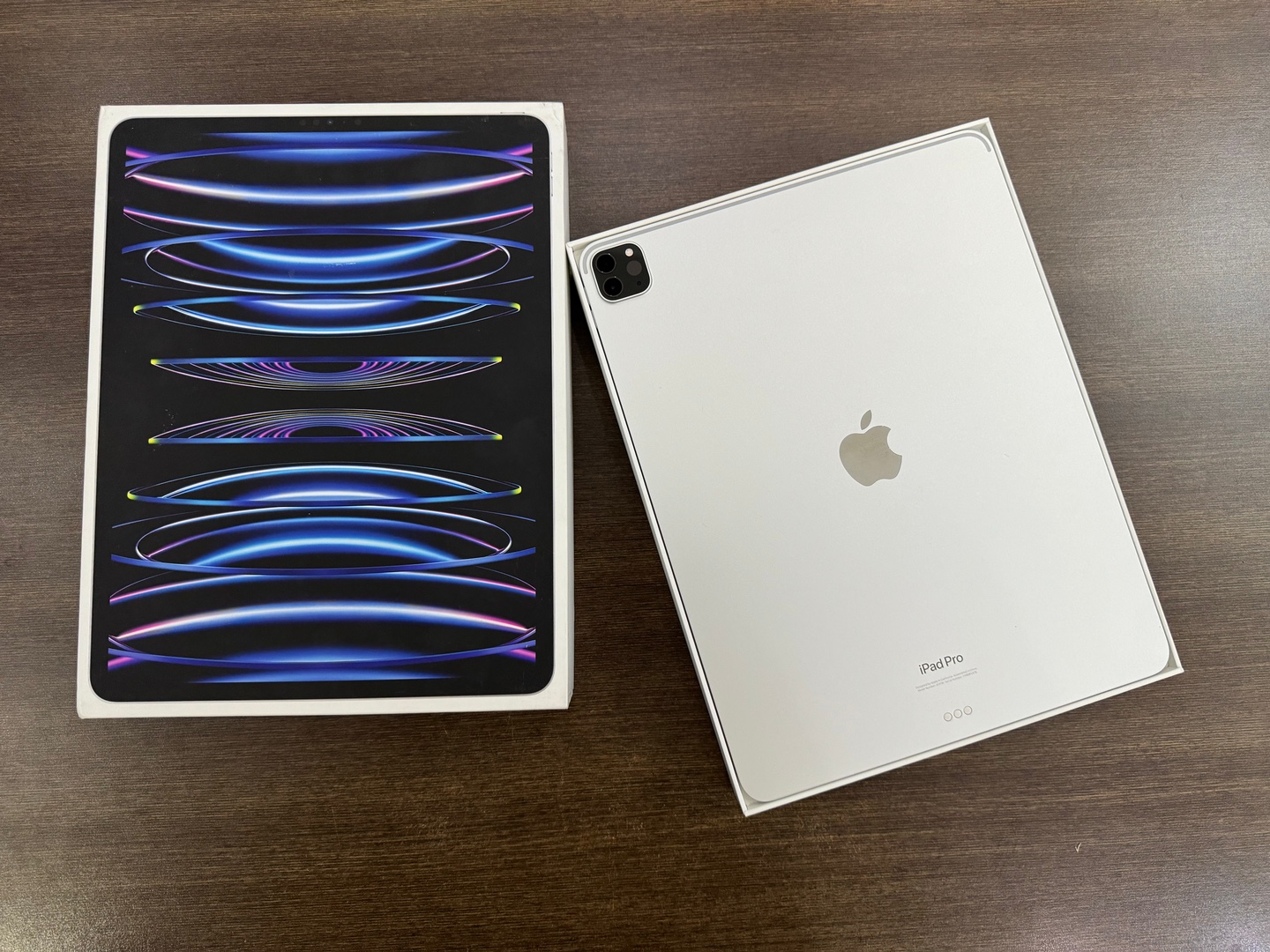 celulares y tabletas - iPad Pro 12.9 inch 256GB SSD,M2 Apple Chip, 8GB RAM, Impecable Silver 0