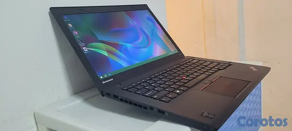 computadoras y laptops - Lenovo T450 14 Pulg Core i5 Ram 16gb Disco 128gb SSD Video 4gb 2