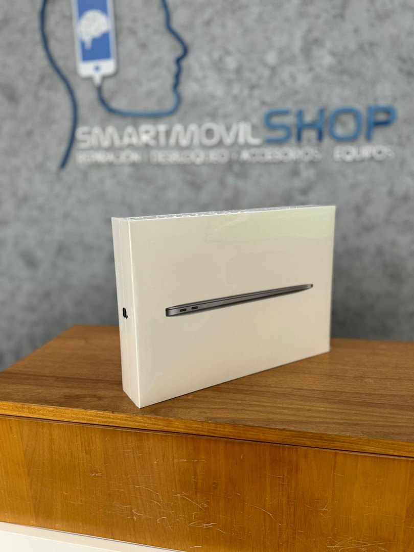 computadoras y laptops - Macbook air m1 256gb ssd 8gb ram nueva en caja sellada (somos tienda)