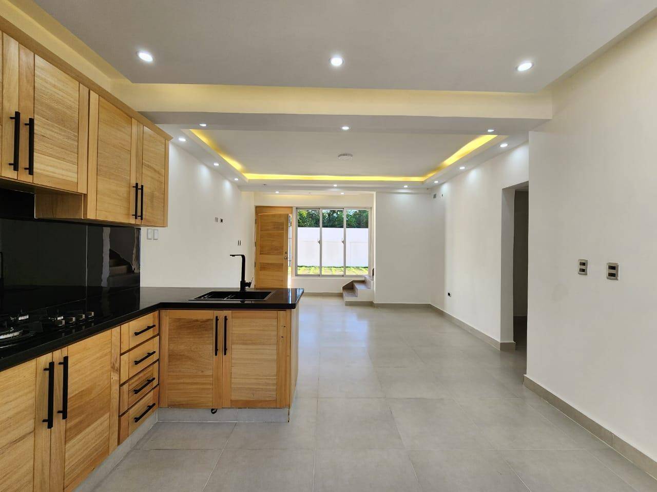 casas - Venta de Villa en Juan Dolio tipo Townhouse 1