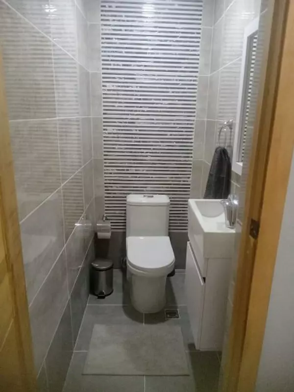 apartamentos - SE ALQUILA APARTAMENTO NUEVO AMUEBLADO 

 Zona Universitaria
 5