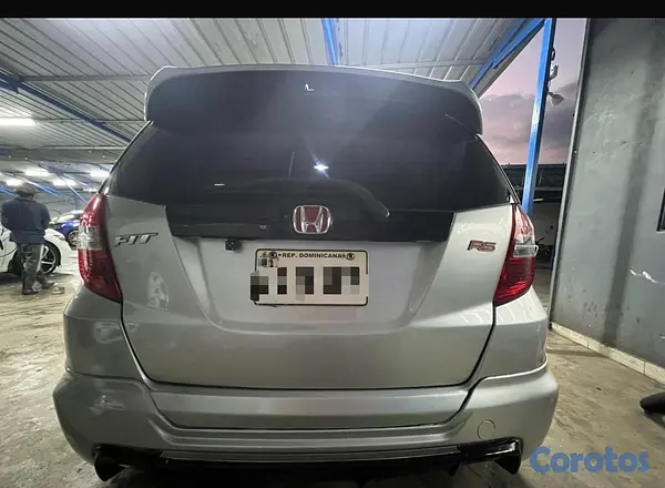 carros - HONDA FIT 2013 Japonés. sin detalles. como nuevo.  2