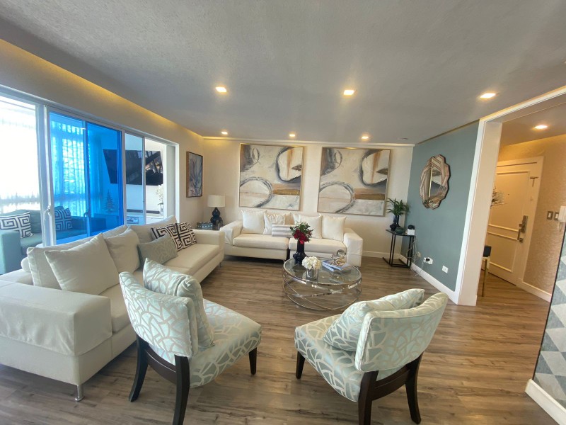 apartamentos - Amplio apartamento en Cacicazgos 187 metros, TOTALMENTE AMUEBLADO US$250,000
