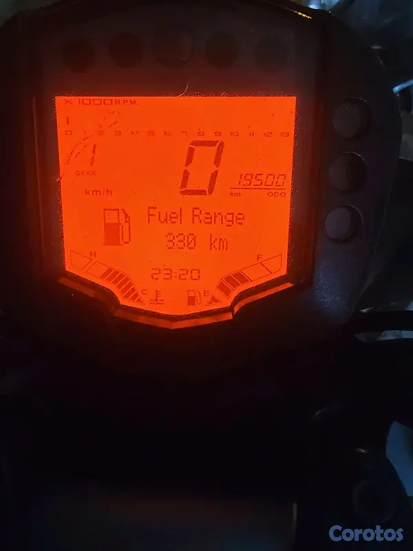 motores y pasolas - KTM Duke 200 2023 7