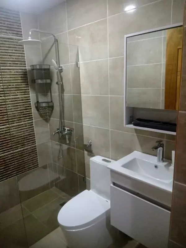 apartamentos - SE ALQUILA APARTAMENTO NUEVO AMUEBLADO 

 Zona Universitaria
 2