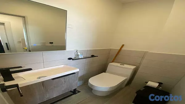 oficinas y locales comerciales - OFICINA EN VENTA FULL AMUEBLADA EN ENSANCHE LA FE 5