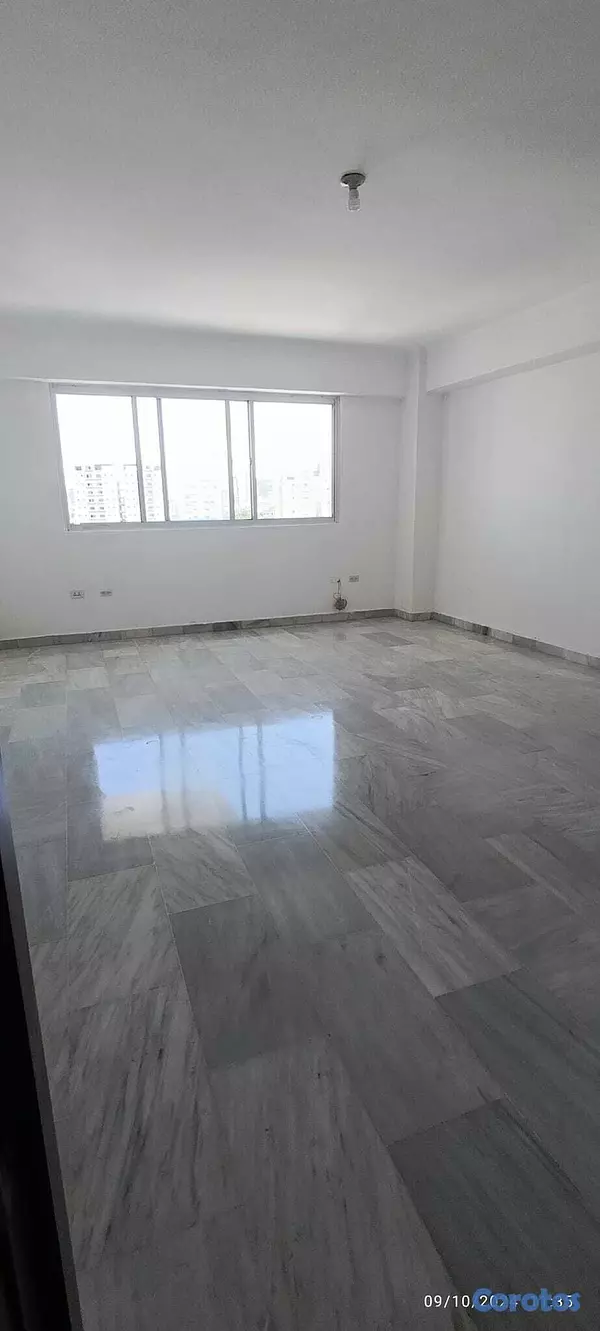 apartamentos - ¡En La Enriquillo con vista al Mar, Amplio Apartamento de 230m en Hermosa Torre! 10