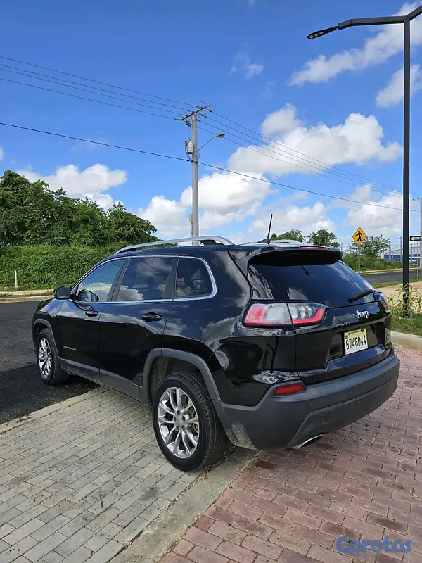jeepetas y camionetas - Jeep Latitude plus 2019 4