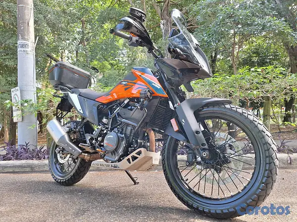 motores y pasolas - Como Nueva - KTM 390 Adventure + Accesorios Sport 2