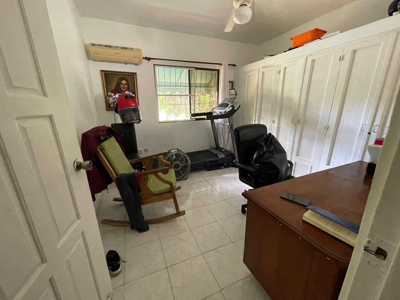 casas - ALQUILO En Arroyo Hondo Viejo Casa De 2 Niveles (Solo Para Negocios) CODIGO PD75 4