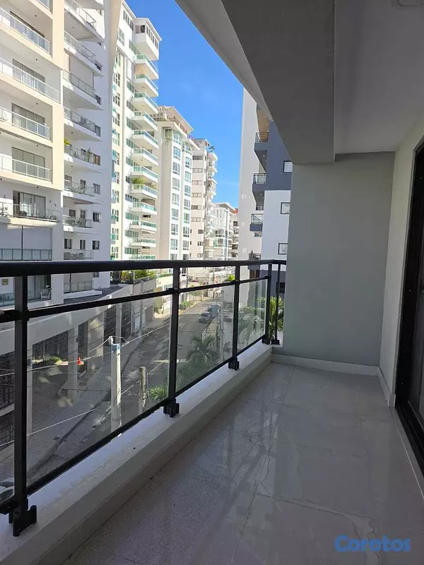 apartamentos - Urbanización Real, Apartamento con 110 MTS Terraza + 145MTS 2 Hab. + Servicio 10