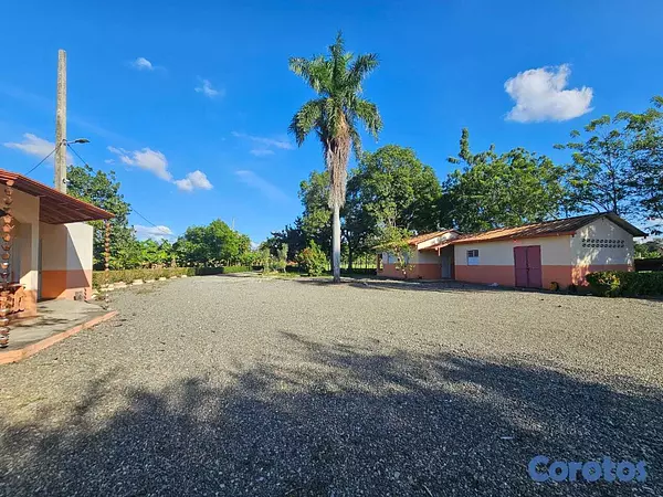 solares y terrenos - Solar de 168620m2 San Francisco de macoris 4