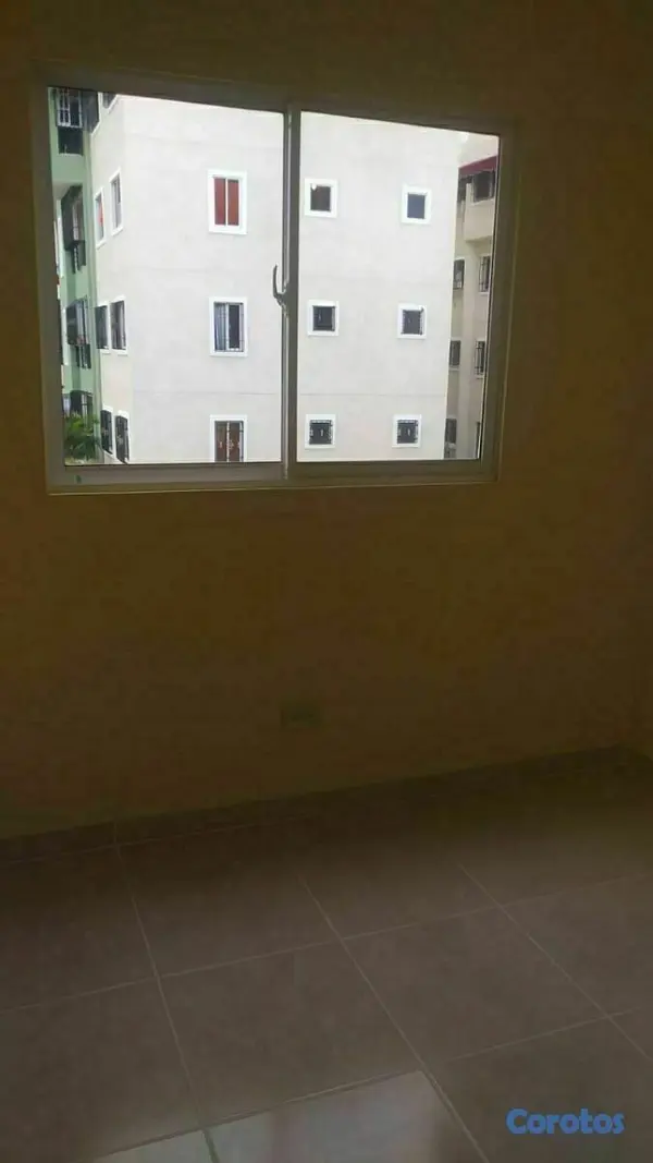 apartamentos - 4to nivel en Res.Juan Rafael, santo domingo norte 3