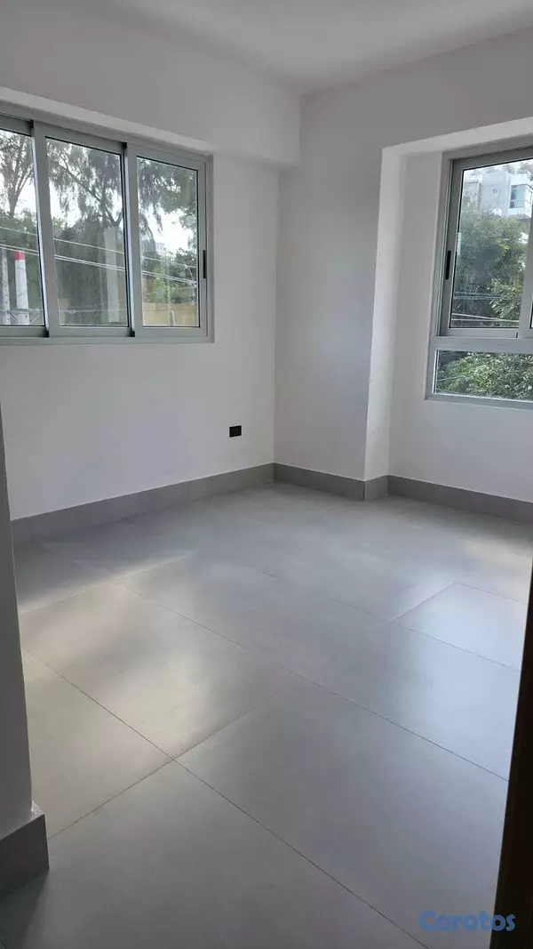 apartamentos - Urb.Real 2da con Terraza terminaciones de 1ra excelente ubicación y distribución 11