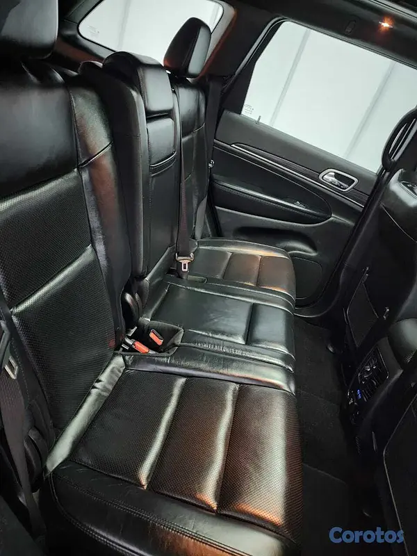 jeepetas y camionetas - Jeep Grand Cherokee Limited 2021 3
