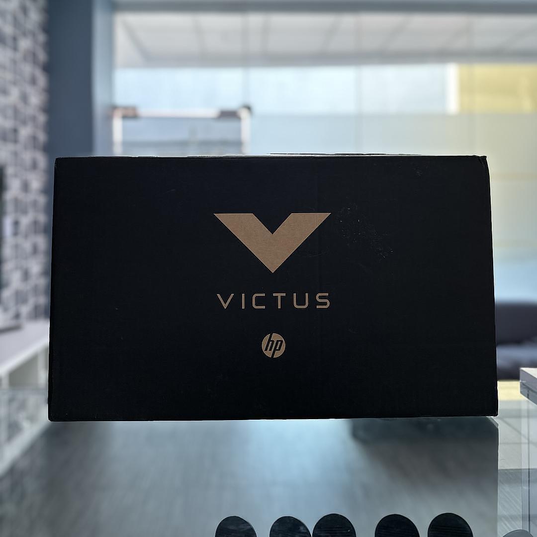 computadoras y laptops - Hp Victus laptop gaming 16” 512gb 16gb ram RTX4070 ryzen 7 8845HS Nueva sellada  0