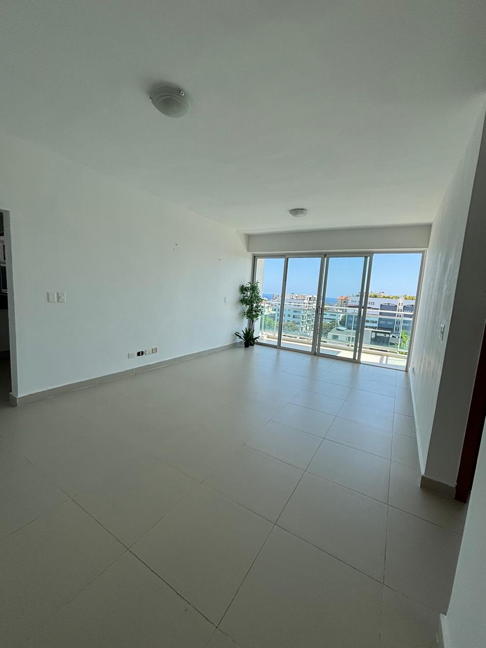apartamentos - Rento Apartamento En Gazcue Primer Nivel Con Patio 9
