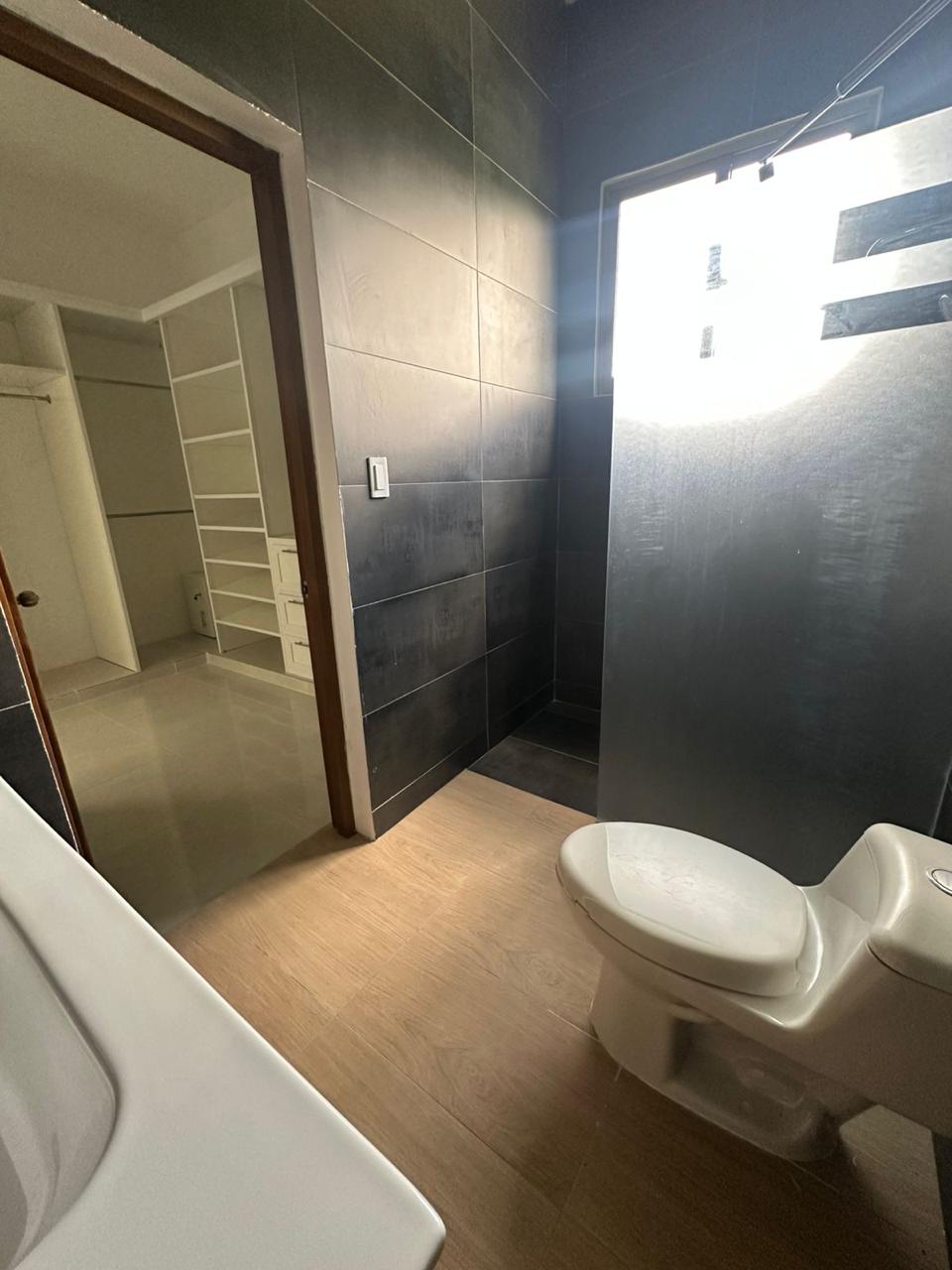 casas - CASA EN VENTA EN LA VEGA. 8