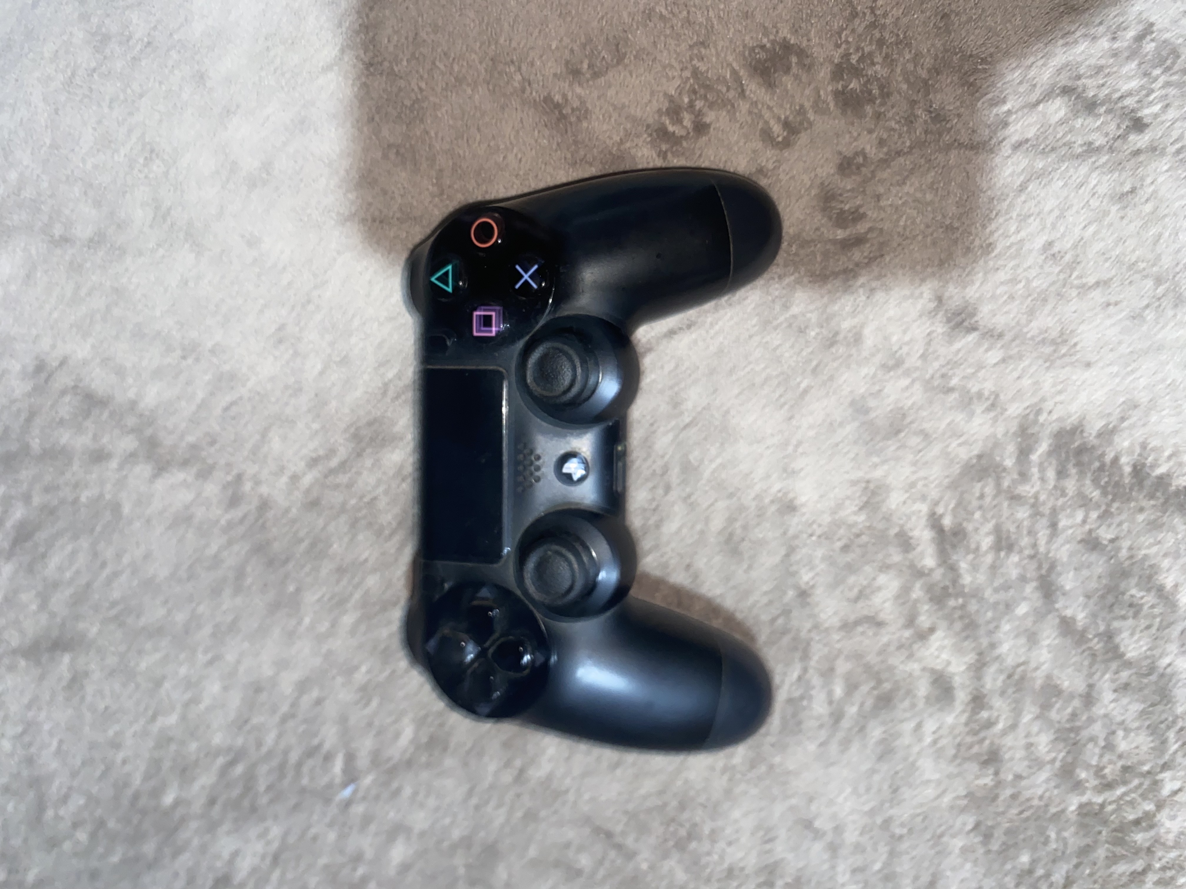 consolas y videojuegos - Playstation 4 Fat como nuevo, control incluido mas 3 juegos 2