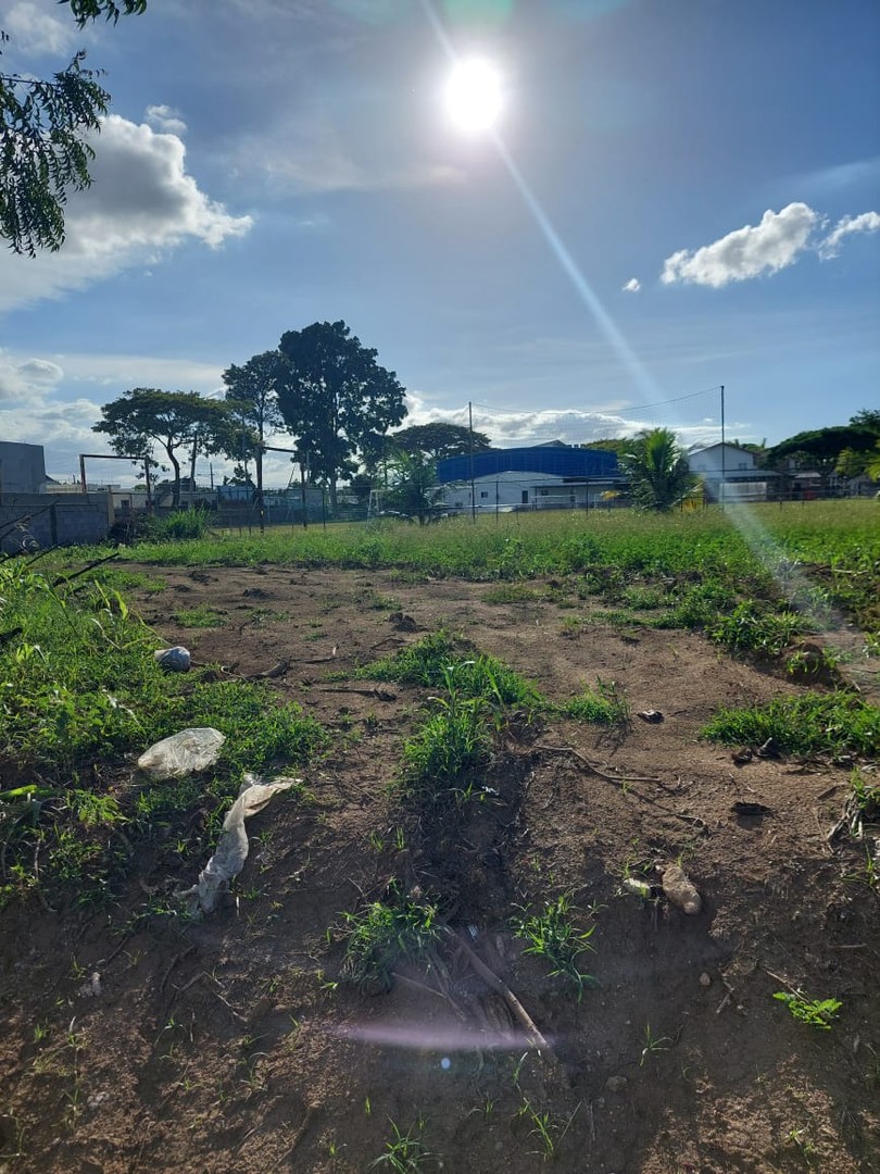 solares y terrenos - Solar con 604.83 M2 en Proyecto Cerrado de Llanos de Gurabo 4