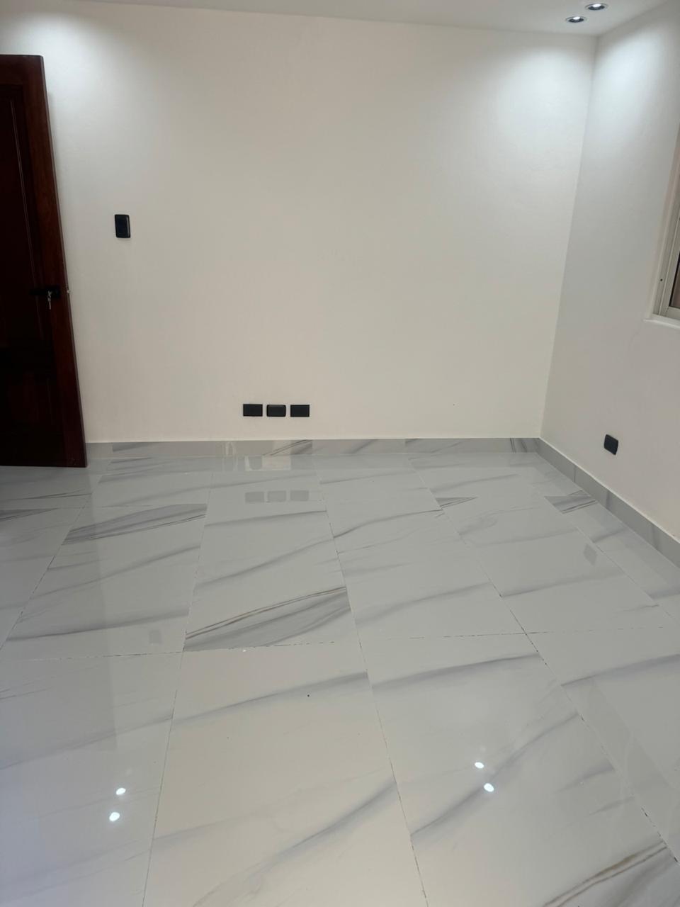 apartamentos - Rento apartamento en Gazcue Remodelado primer nivel  7