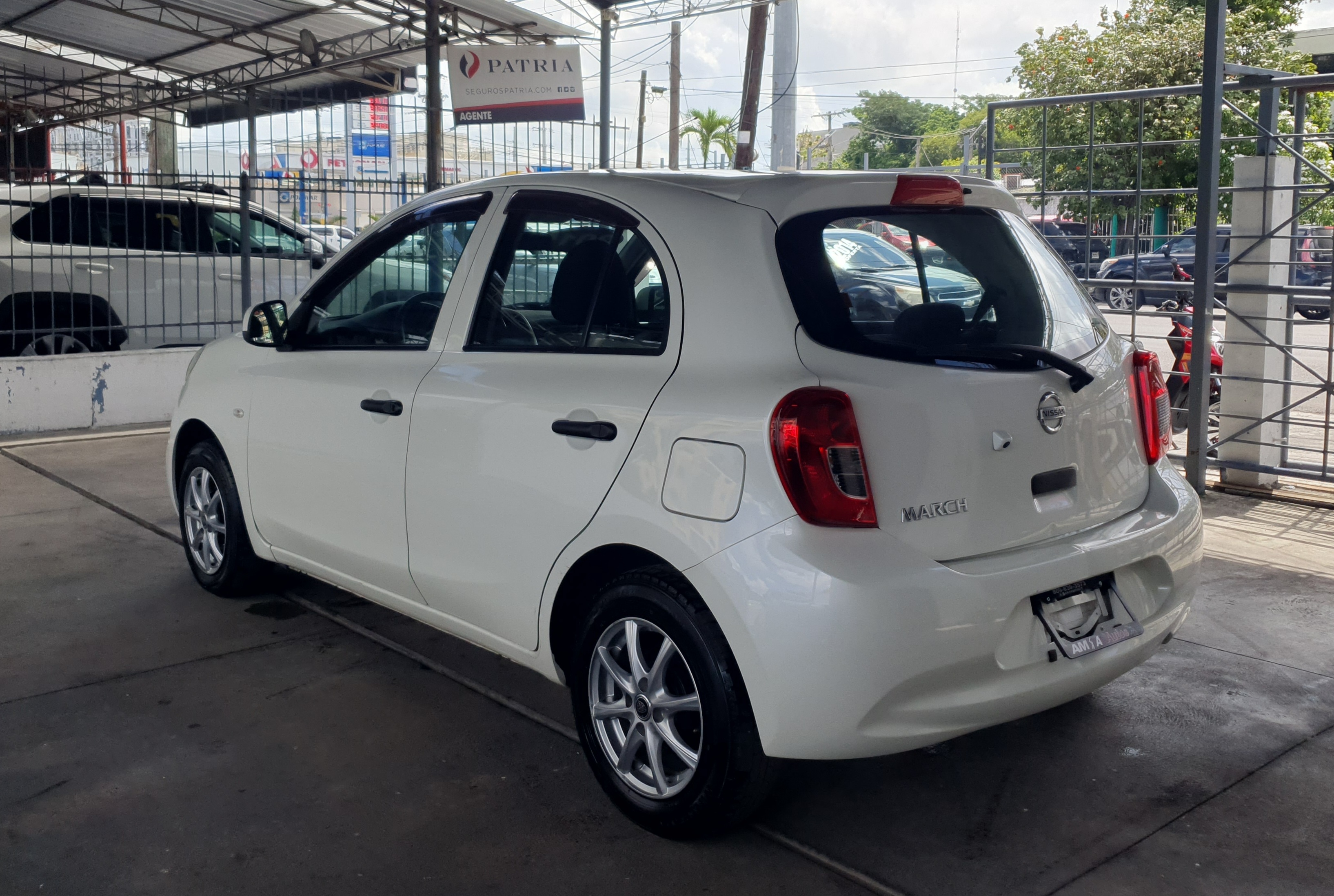 carros - ***nissan march 2019 recien importado 5