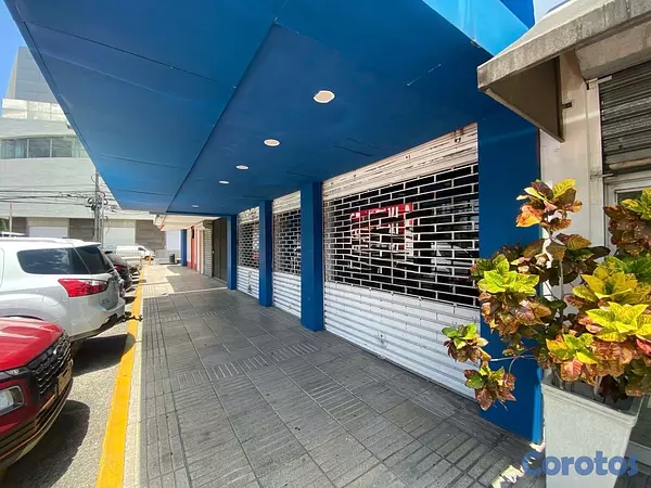 oficinas y locales comerciales - LOCAL COMERCIAL  4