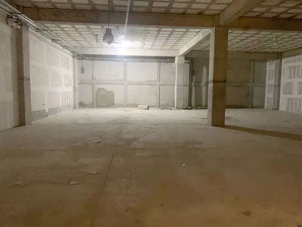 oficinas y locales comerciales - Local espacio abierto  4