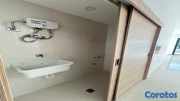 apartamentos - En Venta Apartamento con Terraza de 1 habitacion en Renacimiento 6