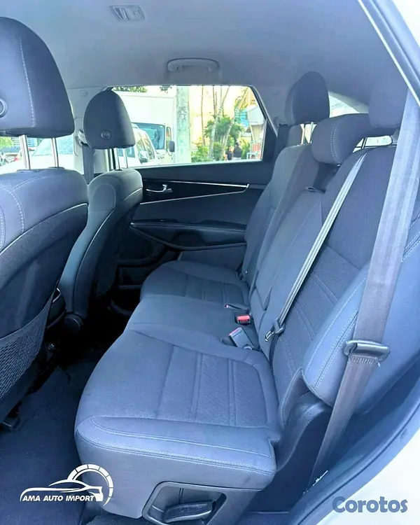 jeepetas y camionetas - KIA SORENTO LX 2019  4
