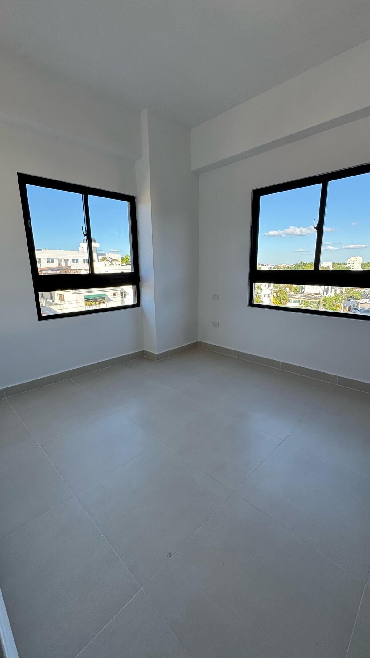 apartamentos - Apartamento en Arroyo Hondo Viejo 4to nivel new 3