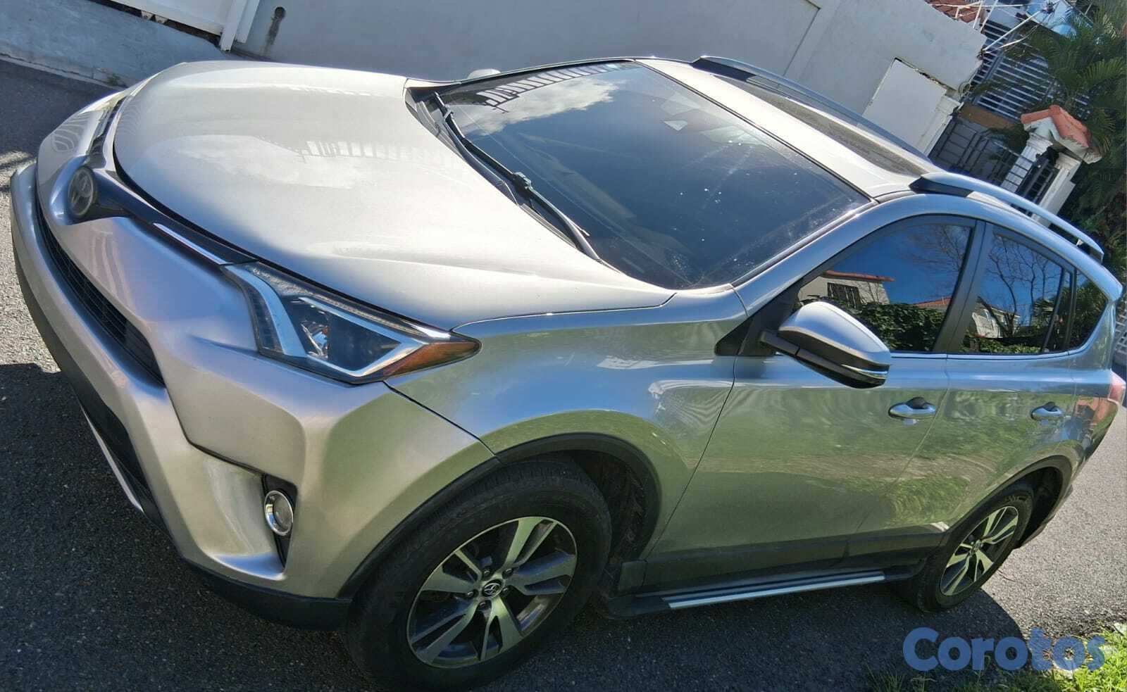 jeepetas y camionetas - Toyota RAV4 XLE 2018 1