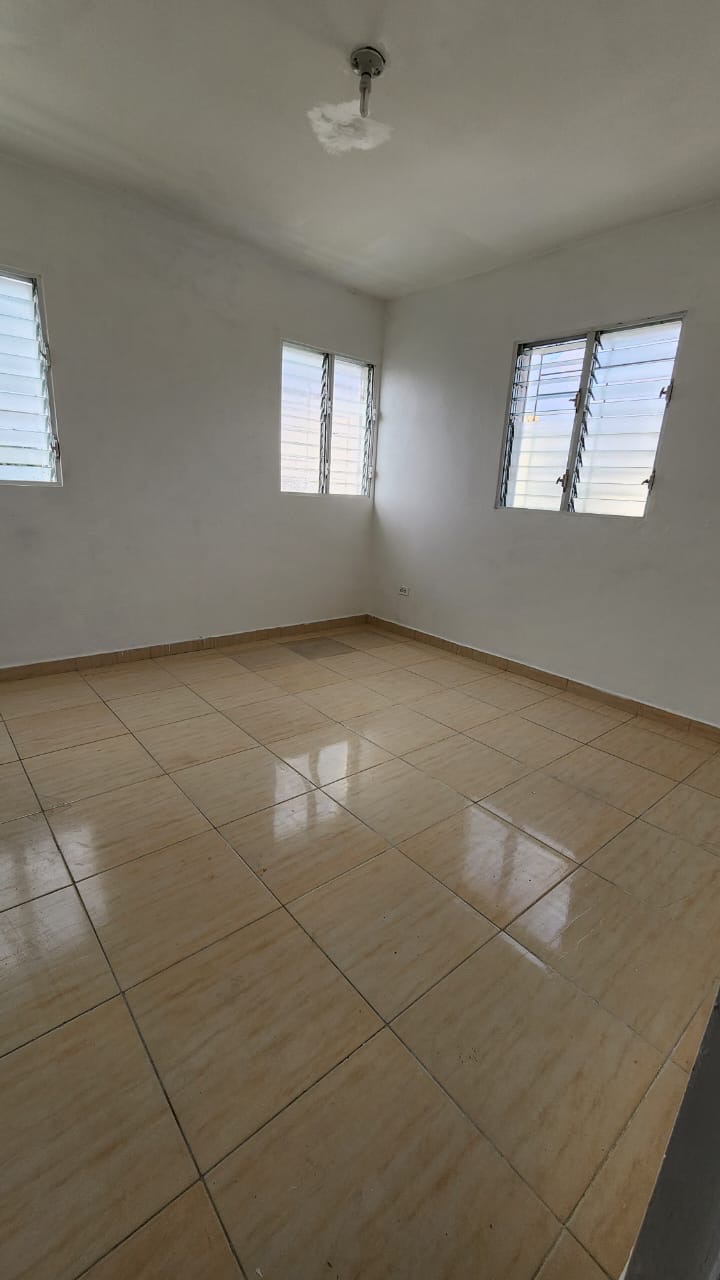apartamentos - Vendo Apartamento en Arroyo Hondo, Santo Domingo Distrito Nacional  4