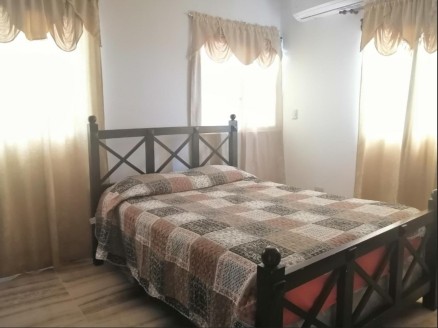 apartamentos - Apartamento amueblado súper amplio 137 metros en el tercer nivel cerca de todo. 2