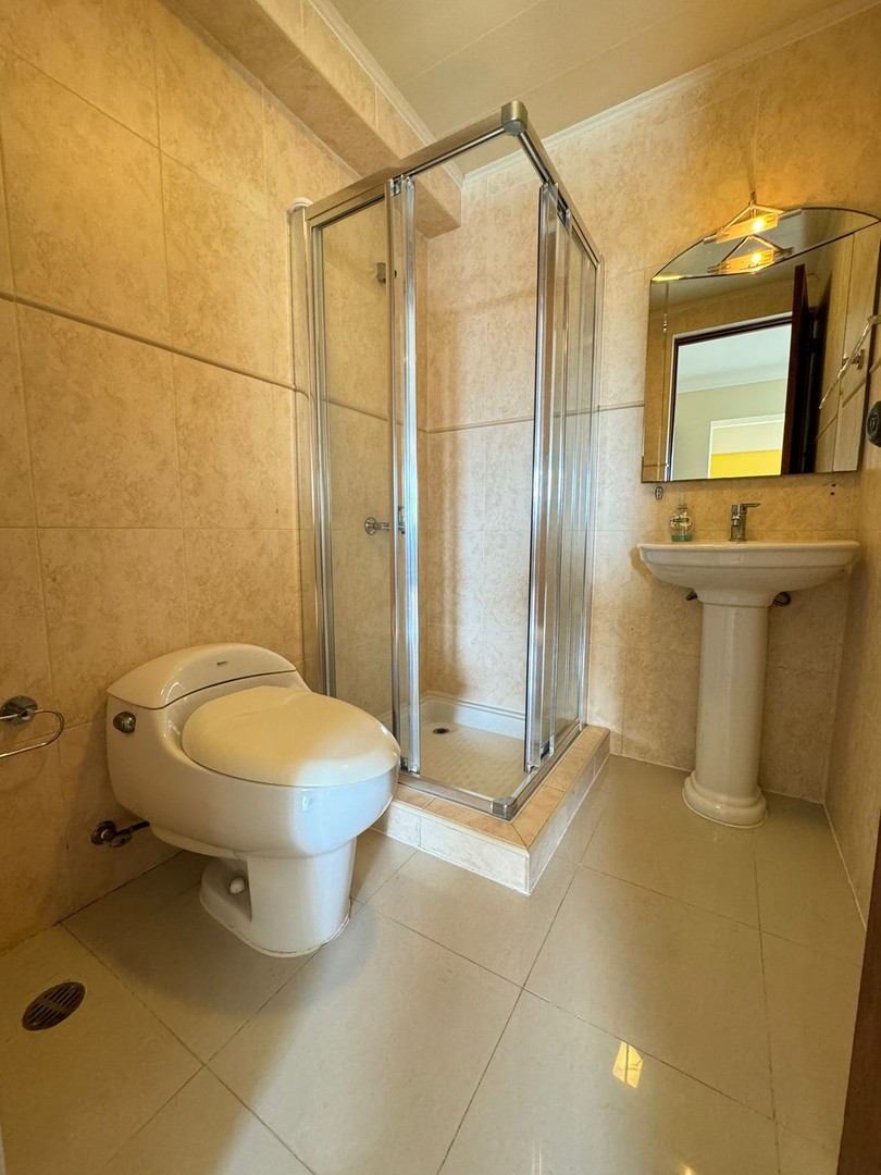 apartamentos - Apartamento en Venta 
LA ESPERILLA 
USD 240,000.00
Mantenimiento: RD$7,500.00

C 7