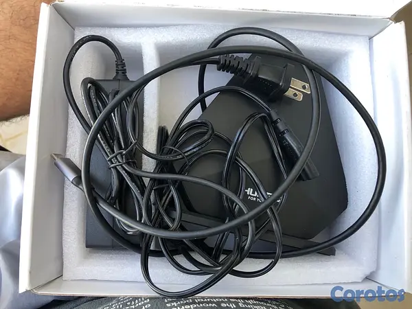 computadoras y laptops - Replicador de puertos 4K Nuevo en su caja. 2