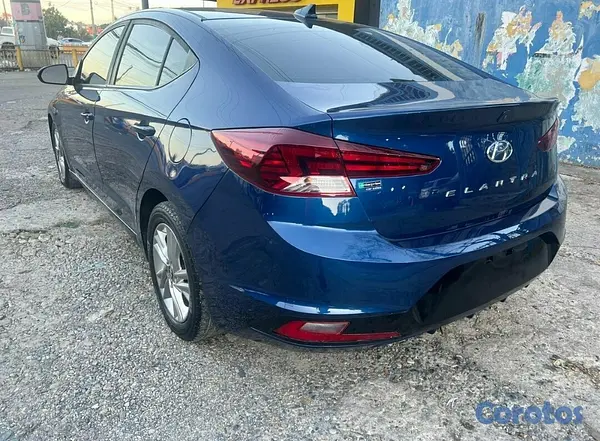 carros - 2020 Hyundai Elantra SEL  4