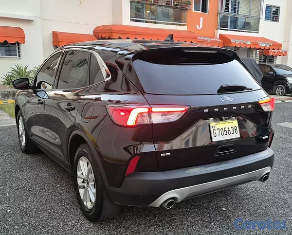 jeepetas y camionetas - Ford Escape SE 2020 5