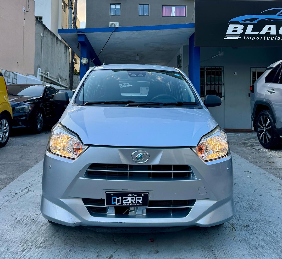 carros - Daihatsu Mira 2019 1