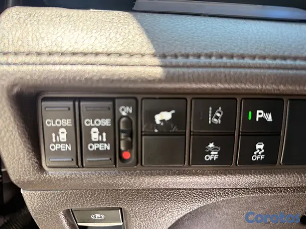 jeepetas y camionetas - Honda Odyssey Elite 2018 4