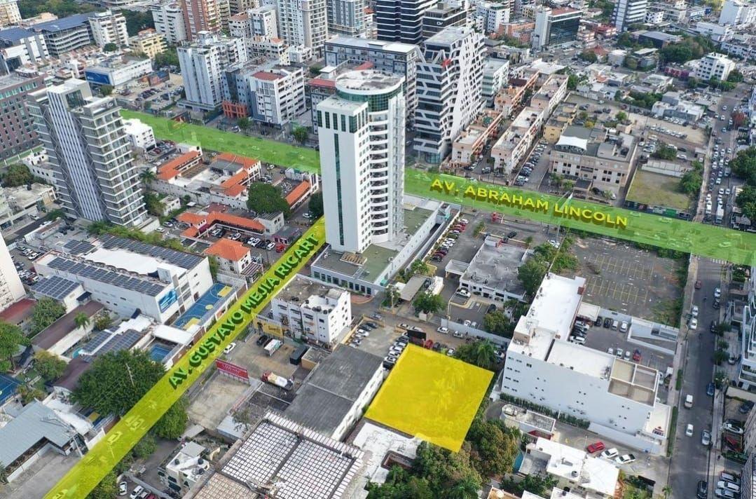 solares y terrenos - VENTA DE SOLAR EN PIANTINI 0