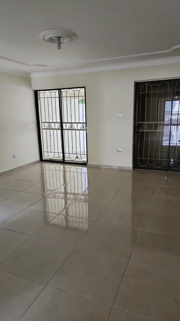 casas - Casa en alquiler uso comercial  1