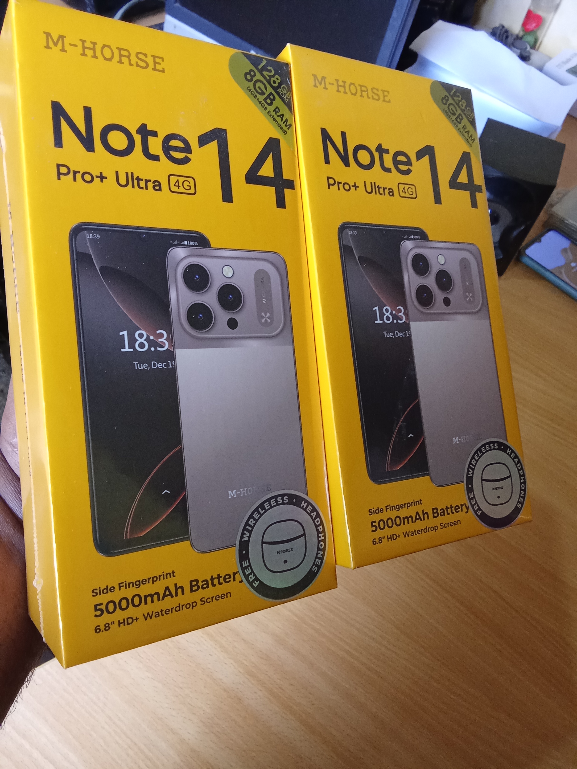 celulares y tabletas - M-Horse Note 14 pro+ Ultra 128gb, 8gb de Ram más Audio inalámbrico nuevo. 1