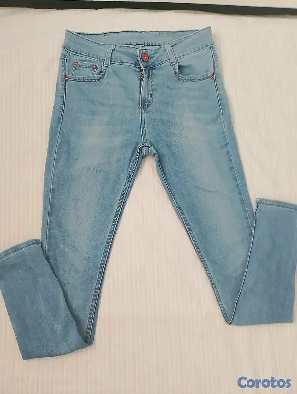 ropa para mujer - Paca de 200 piezas 10