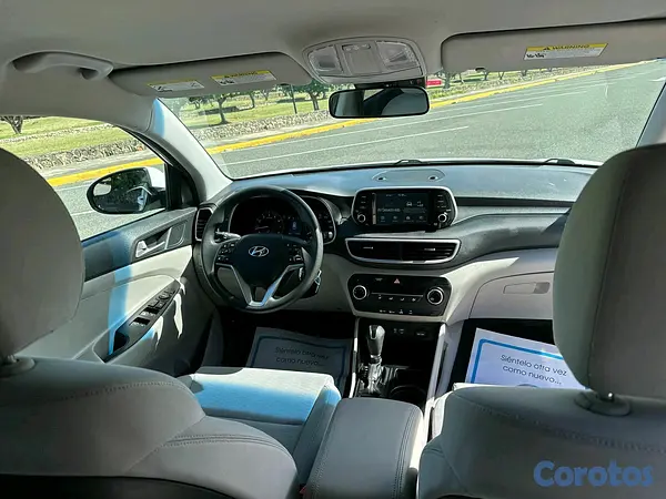 jeepetas y camionetas - Hyundai Tucson SE 2019 8