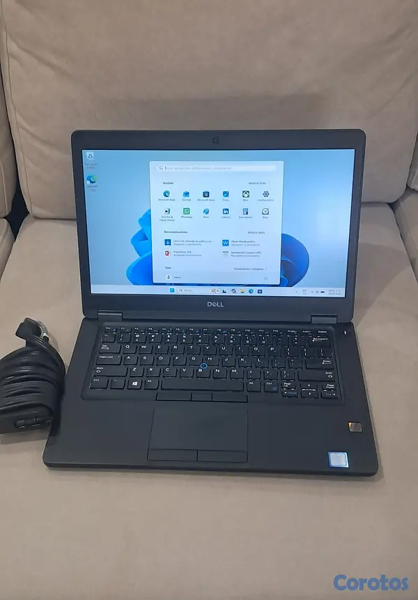 computadoras y laptops - Laptop Dell i5 8GB 256GB SSD M.2 2.6Ghz 5490 3