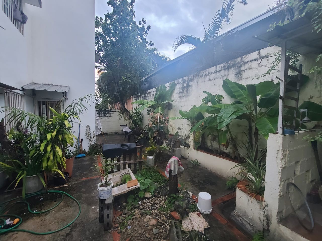 casas - VENDO En Villa Claudia Arroyo Hondo Casa de 2 Niveles 
CODIGO: PD129 0