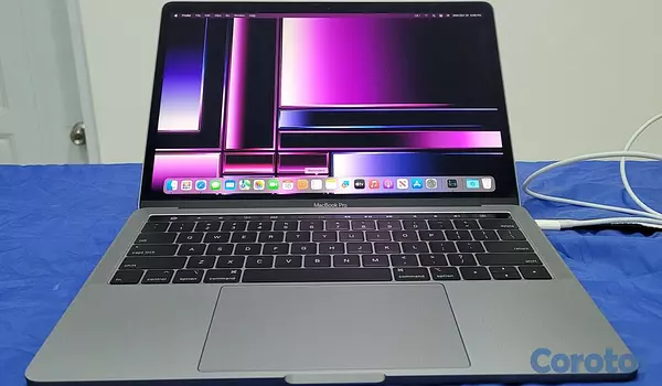 computadoras y laptops - Macbook Pro a1989 13 Core i7 Ram 16gb Disco 512gb año 2018 2